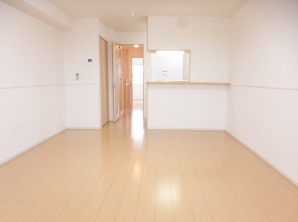 アーリー スプリングの物件内観写真